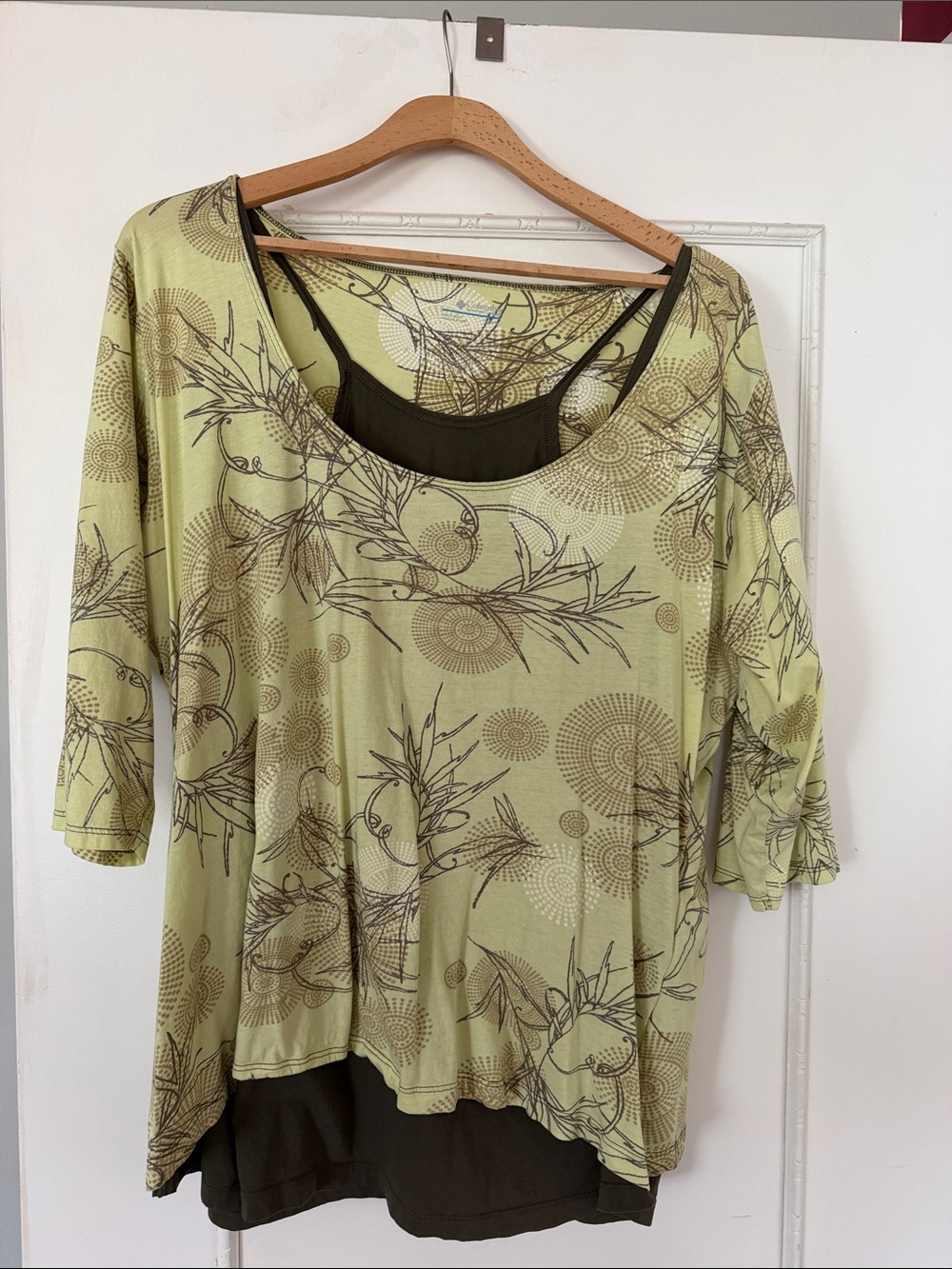 Columbia Printed Layered Women's Scoop Neck